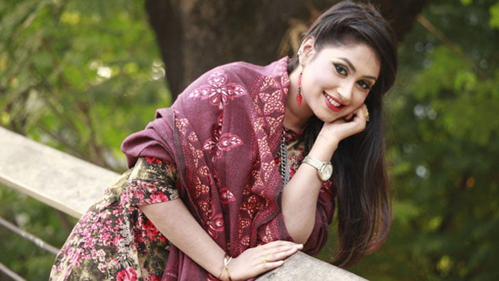 ত্বকের সুস্থতায় ময়েশ্চারাইজার