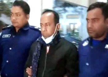 ঘুষের ৪২ লাখ টাকা উদ্ধারের ঘটনায় গ্রেপ্তার সার্ভেয়ার রিমান্ডে