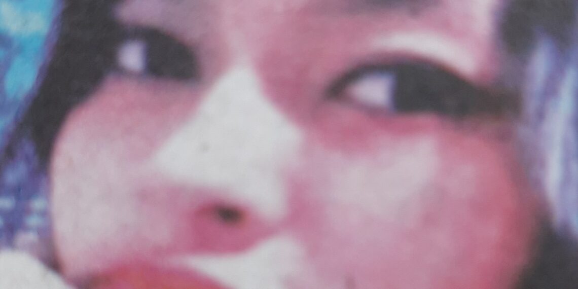 দাখিল পাশ করা এক কন্যা ঘর ছেড়েছে বিটিএস দলের এর নেশায়