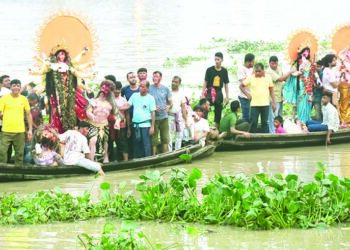 নারায়ণগঞ্জে উৎসবমুখর পরিবেশে দেবী দূর্গার বিসর্জন । Nafiz Ashraf. Tnntv24