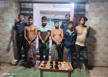 রূপগঞ্জে যৌথ বাহিনীর অভিযানে ৫ ডাকাত আটক : Nafiz Ashraf. Tnntv24