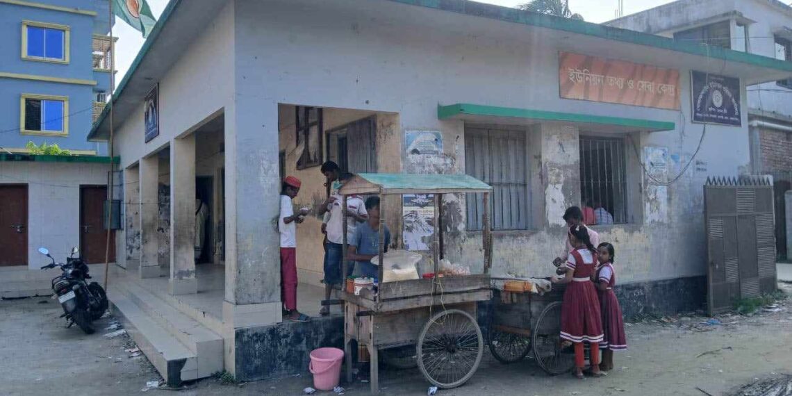 রূপগঞ্জের গোলাকান্দাইল ইউপি কমপ্লেক্স ভবন ৬২ বছরেও নির্মাণ হয়নি, সেবা প্রদান ব্যাহত: Nafiz Ashraf.Tnntv24