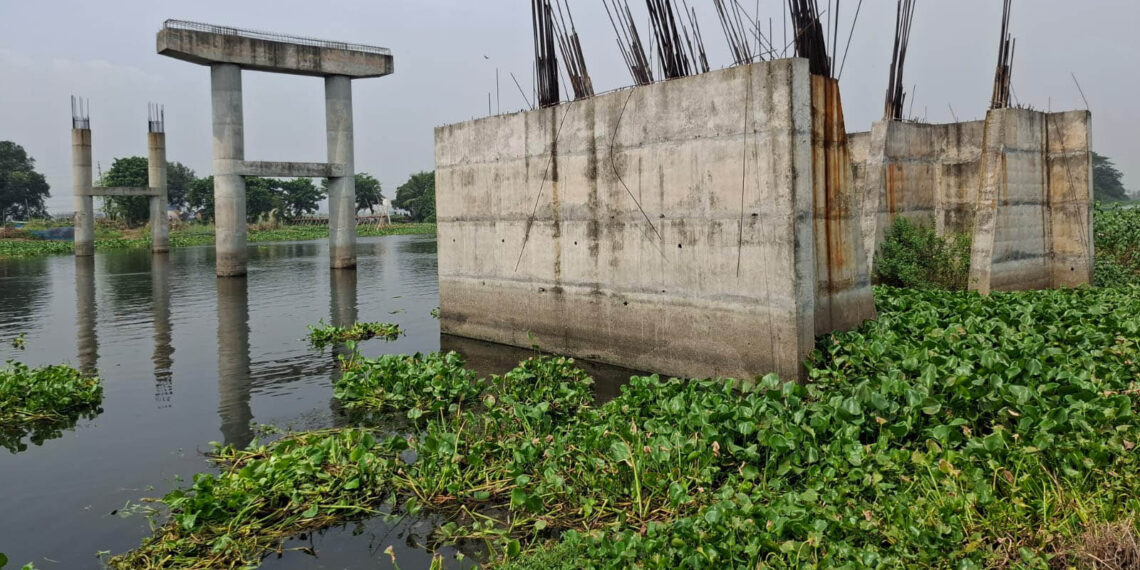 বালু নদীর উপর সেতুর নির্মাণ কাজ  দীর্ঘ ২১ বছরেও শেষ হয়নি : Nafiz Ashraf. Tnntv24