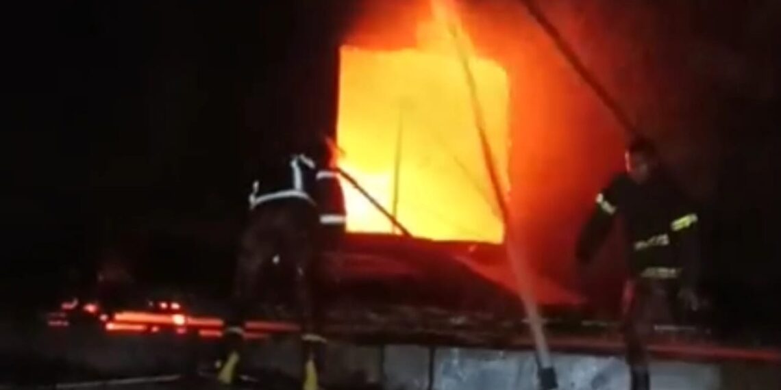 রূপগঞ্জে সুতার কারখানায় ভয়াবহ অগ্নিকান্ড। Nafiz Ashraf. Tnntv24