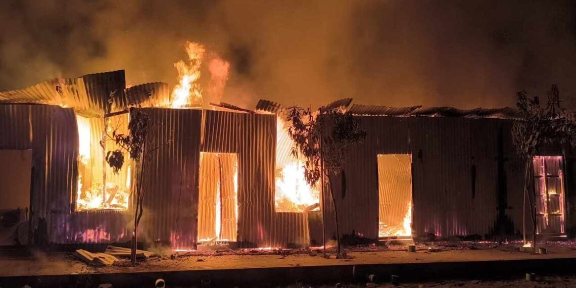 রূপগঞ্জে সুতার কারখানা ও তুলার  গোডাউনে আগুন : Nafiz Ashraf. Tnntv24