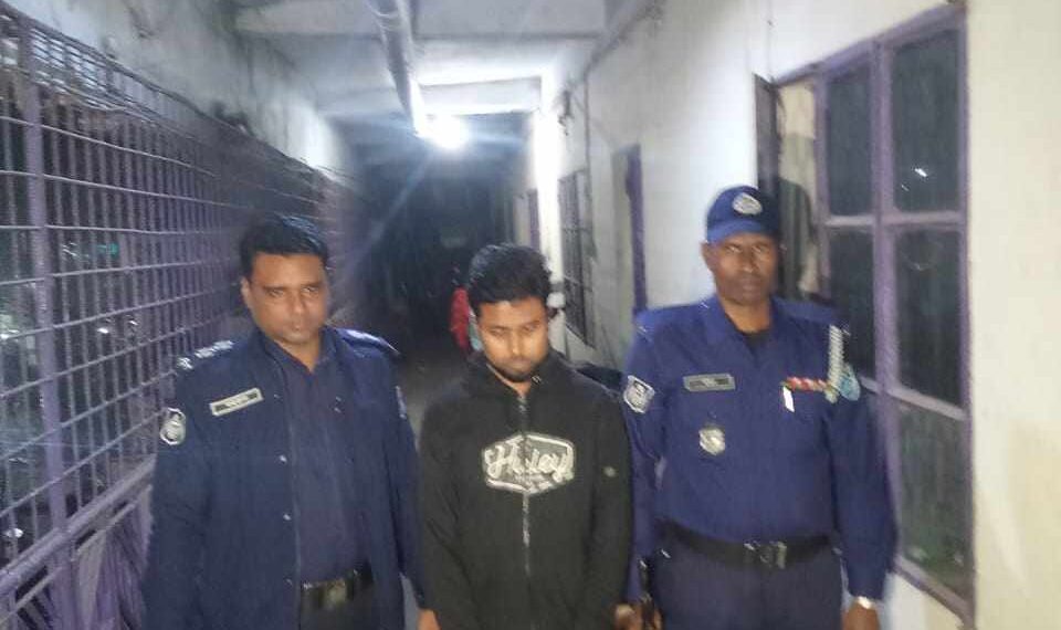 ছেলেকে হত্যার পরে পুলিশে  আত্মসমর্পণ করলেন ঘাতক বাবা : Nafiz Ashraf. Tnntv24