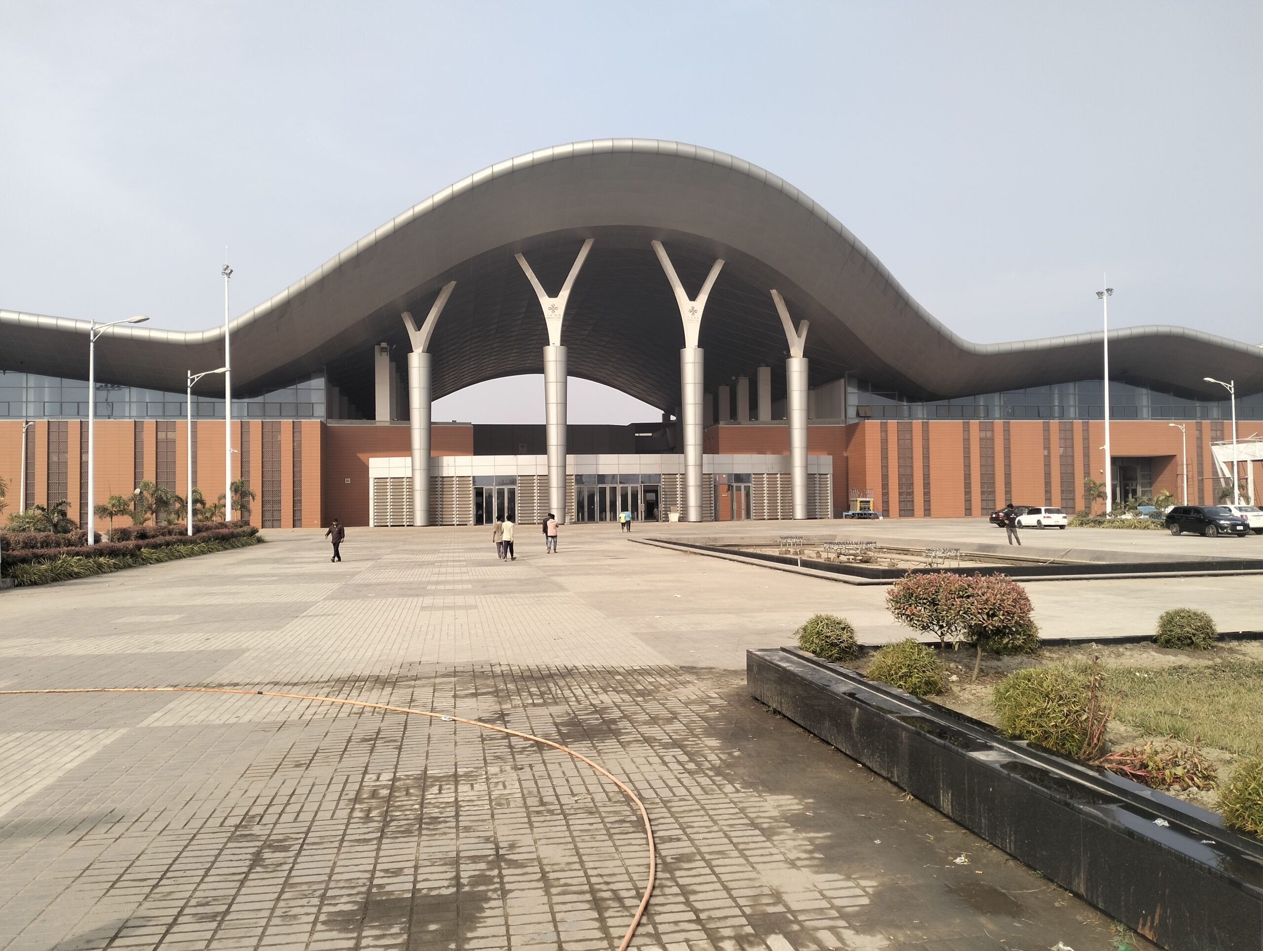 ছাত্র-জনতার গন-আন্দোলনের   থিমে সাজছে এবারের বানিজ্য মেলা : Nafiz Ashraf. Tnntv24