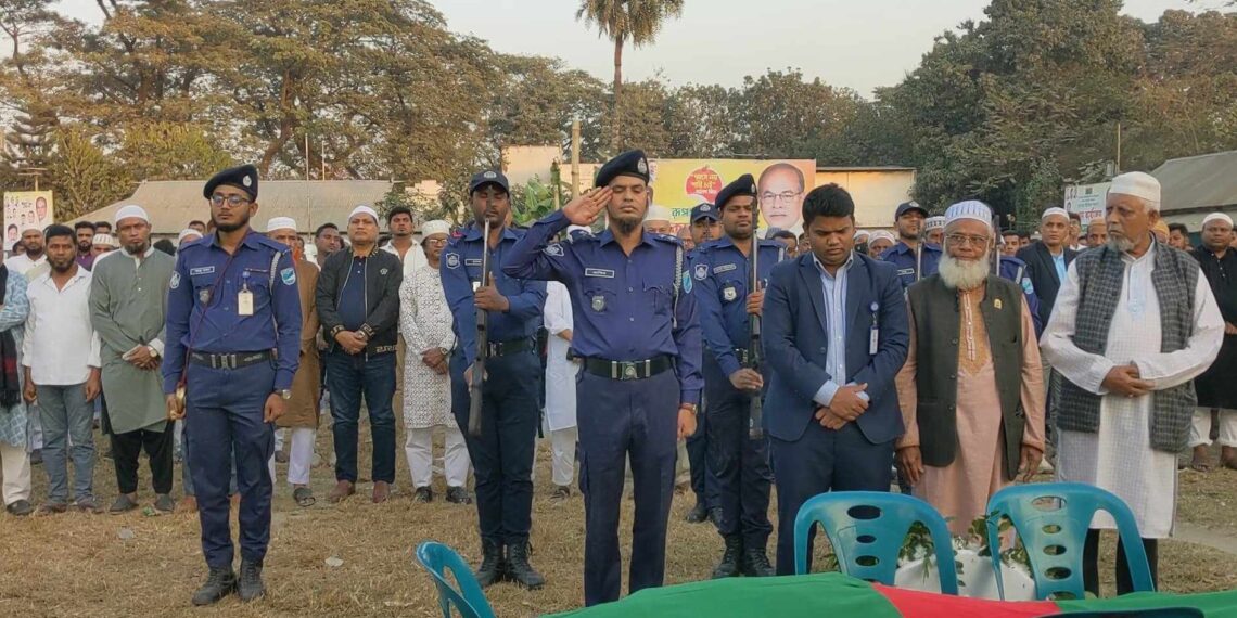 রূপগঞ্জে বীর মুক্তিযোদ্ধাকে  রাষ্ট্রীয় মর্যাদায় দাফন: Nafiz Ashraf.Tnntv24