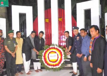 রূপগঞ্জে একুশের  প্রথম প্রহরে  শহীদদের প্রতি ফুলেল শ্রদ্ধা : Nafiz Ashraf.Tnntv24