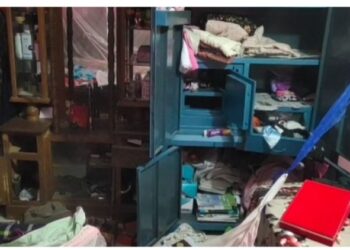 রূপগঞ্জে ব্যবসায়ীর বাড়িতে  ডাকাতি, ৪ জনকে কুপিয়ে জখম: Nafiz Ashraf.Tnntv24