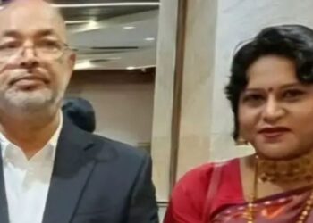 প্রতিমন্ত্রী চাচাকে স্বামী করে দাপুটে স্ত্রী ফরিদা তদবির বানিজ্যে মাস্টারমাইন্ড। Nafiz Ashraf.Tnntv24