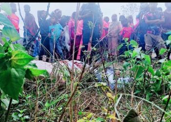 রূপগঞ্জে চালক ও নবজাতক শিশুর  মরদেহ উদ্ধার : Nafiz Ashraf.Tnntv24