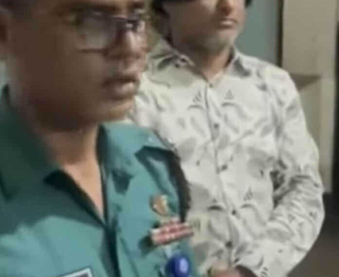 রূপগঞ্জে যুবলীগ নেতা ও সাবেক কাউন্সিলর আনোয়ার গ্রেফতার। Nafiz Ashraf.Tnntv24