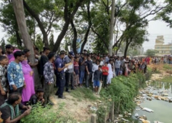 নারায়ণগঞ্জ কারাগারের সামনের পুকুরে অজ্ঞাত কিশোরের মরদেহ। Nafiz Ashraf.Tnntv24