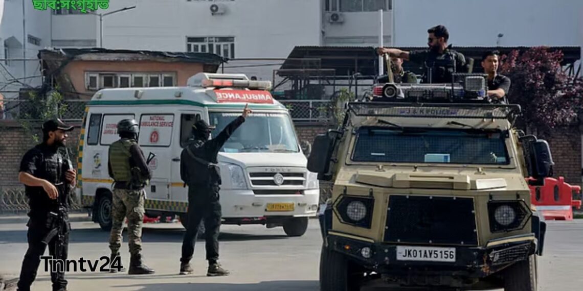 কাশ্মীর সীমান্তের বিভিন্ন স্থানে ভারত ও পাকিস্তানের সেনাদের মধ্যে গোলাগুলি।Nafiz Ashraf.Tnntv@4