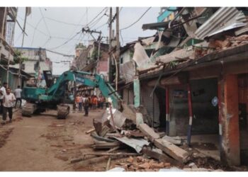 রূপগঞ্জে ৪ টি বহুতল ভবন ও  ৫০টি দোকান  উচ্ছেদ: Nafiz Ashraf.Tnntv24