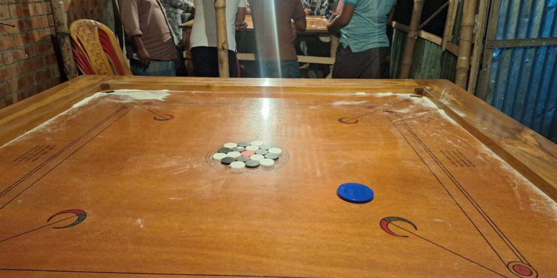 পূর্বাচলে ক্যারাম খেলার নামে বসেছে জমজমাট জুয়ার বোর্ড : Nafiz Ashraf.Tnntv24