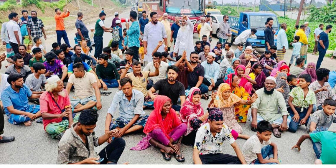 রূপগঞ্জে জমিতে কারখানার দূষিত বর্জ্য ফেলার প্রতিবাদে বিক্ষোভ,মহাসড়ক অবরোধ:Nafiz Ashraf.Tnntv24