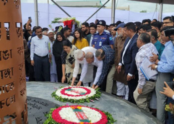 নারায়ণগঞ্জে প্রথম জুলাই শহীদ স্মৃতিস্তম্ভ উদ্বোধন করলেন পাঁচ উপদেষ্টা:Nafiz Ashraf.Tnntv24