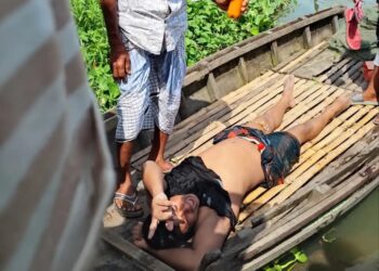 আড়াইহাজারে বিএনপির দুই গ্রুপে সংঘর্ষ,৫ জন টেটাবিদ্ধসহ আহত ২০ : Nafiz Ashraf.Tnntv24