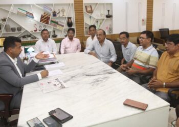 মাসদাইর কেন্দ্রীয় সিটি শ্মশানের পিছনের পুকুরে অবৈধ বেড়া অপসারনে জেলা প্রশাসকের নির্দেশ:Nafiz Ashraf.Tnntv24