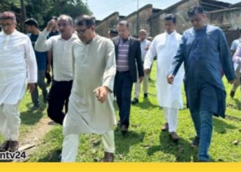 স্থানীয় সরকার সচিব কদমরসুল সেতুর চলমান প্রকল্পের কাজ পরিদর্শন করেছেন। Nafiz Ashraf.Tnntv24