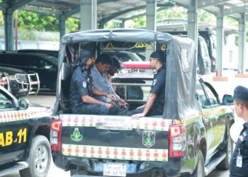 নারায়ণগঞ্জের ফতুল্লায় প্রায় অর্ধকোটি টাকার বৈদ্যুতিক সরঞ্জাম ডাকাতির ঘটনায় জড়িত ৯ জনকে গ্রেফতার করেছে র‍্যাব-১১।Nafiz Ashraf.Tnntv24