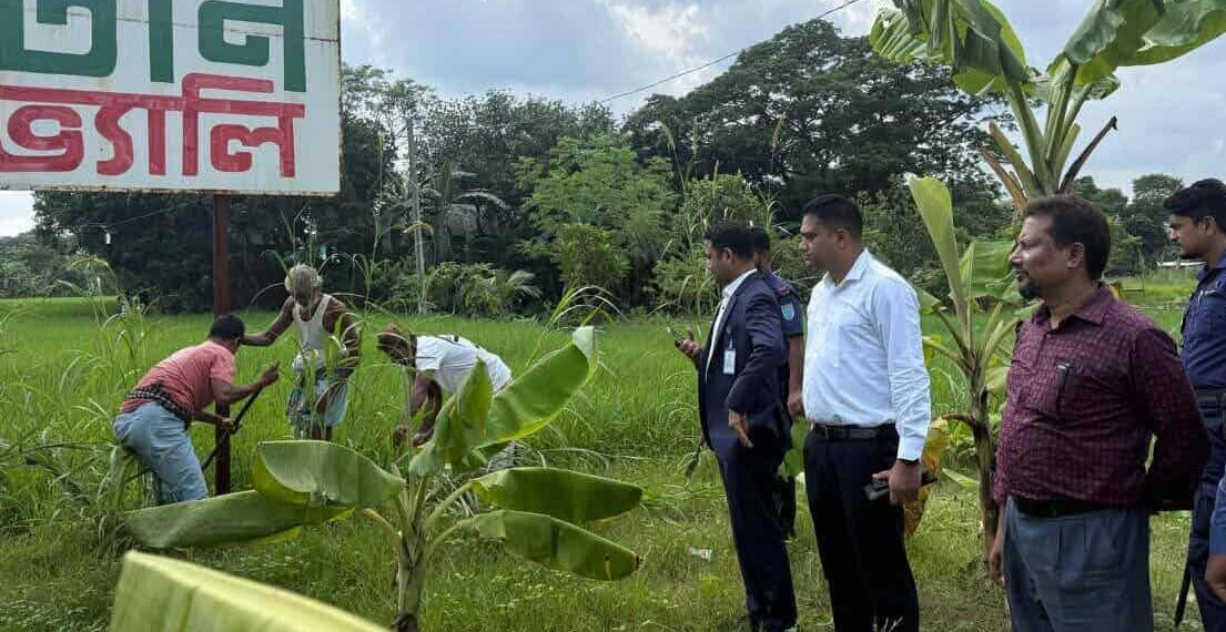রূপগঞ্জে হাউজিং প্রকল্পের অবৈধ স্থাপনা উচ্ছেদ অভিযান : Nafiz Ashraf.Tnntv24