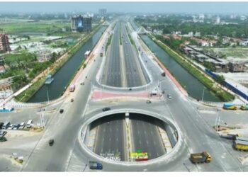 আবারো ভাঙা হবে পূর্বাচল এক্সপ্রেস ওয়ে ! পরিকল্পনাহীন উন্নয়নে অপচয় হাজার  কোটি টাকা:Nafiz Ashraf.Tnntv24