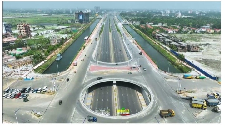 আবারো ভাঙা হবে পূর্বাচল এক্সপ্রেস ওয়ে ! পরিকল্পনাহীন উন্নয়নে অপচয় হাজার  কোটি টাকা:Nafiz Ashraf.Tnntv24