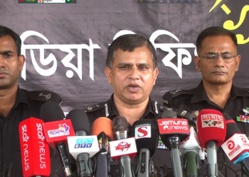 নারায়ণগঞ্জের শীর্ষ সন্ত্রাসী সাহেব আলী সুনামগঞ্জ থেকে গ্রেফতার।Nafiz Ashraf.Tnntv24