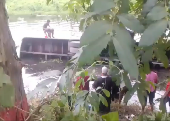 ঢাকা -চট্রগ্রাম মগহাসড়কের বন্দরে যাত্রীবাহী বাস খাদে , আহত ১৫।Nafiz Ashraf.Tnntv24