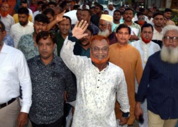 দেশের উত্তরণ ও গণতান্ত্রিক অধিকার প্রতিষ্ঠার আহবান জানিয়েছেন মুহাম্মদ গিয়াসউদ্দিন।Nafiz Ashraf.Tnntv24