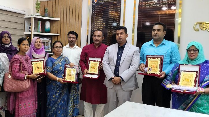 প্রতিটি শিক্ষক আগামী প্রজন্মের জন্য অনুকরণীয় হবে-জেলা প্রশাসক জাহিদুল । Nafiz Ashraf.Tnntv24