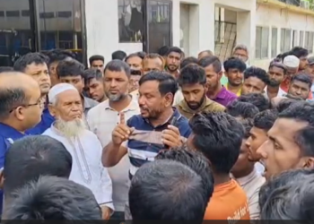 নারায়ণগঞ্জের রূপগঞ্জে বকেয়া বেতনের দাবিতে ঢাকা-সিলেট মহাসড়ক অবরোধ:Nafiz Ashraf.Tnntv24