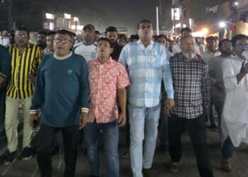 ফ্যাসিস্ট আওয়ামী লীগের বিরুদ্ধে ফতুল্লা থানা বিএনপি নেতা রিয়াদ মোহাম্মদ চৌধুরীর সমর্থকদের বিক্ষোভ:Nafiz Ashraf.Tnntv24