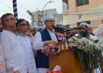 ধর্ম ব্যবহারকারী রাজনৈতিক দল থেকে সাবধান থাকার আহবান সালাহউদ্দিনের। Nafiz Ashraf.Tnntv24