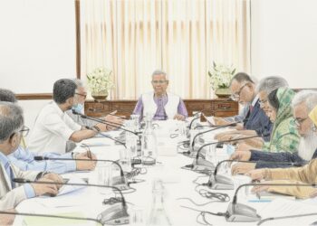 প্রভাবমুক্ত পরিবেশ সম্বন্বিত রেখে যোগাযোগ ব্যবস্থা তৈরি করতে হবে-ড.মুহাম্মদ ইউনুস।Nafiz Ashraf.Tnntv24