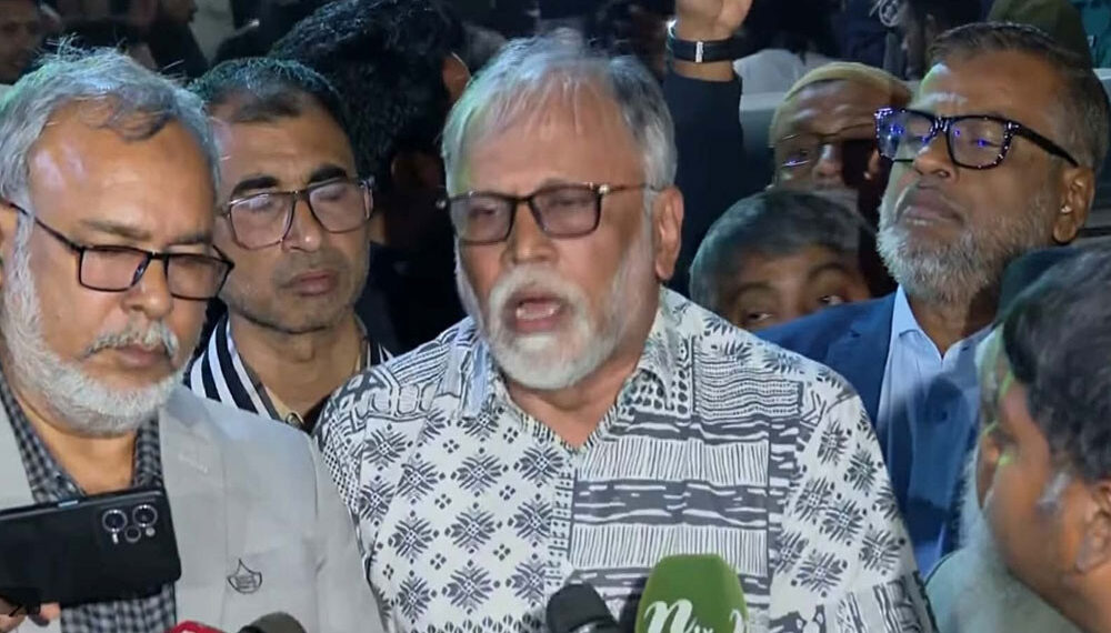 আততায়ীর হাতে গুলিবিদ্ধ ওসমান হাদির অবস্থা নিয়ে আশার গল্প শোনানোর মতো পরিস্থিতি নেই।Nafiz Ashraf.Tnntv24