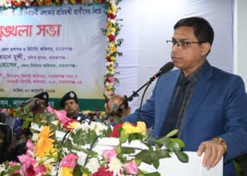 প্রার্থীদের প্রতি সতর্ক বার্তা দিলেন নারায়ণগঞ্জের রির্টানিং অফিসার। Tnntv24