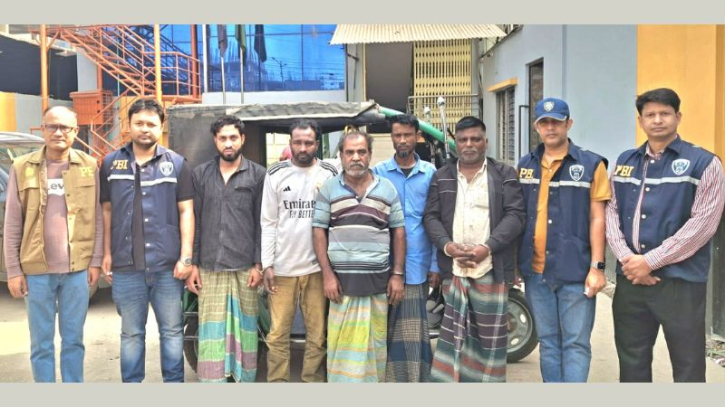 নারায়ণগঞ্জের সোনারগাঁওয়ে  প্রতিবন্ধী অটোচালক সোহেল হত্যার ৫ আসামী গ্রেফতার করেছে পিবিআই। Tnntv24