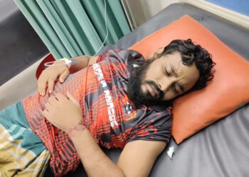 রূপগঞ্জে মেঘলা বাসের যাত্রী  চালক-হেলপার কর্তৃক ছিনতাইয়ের শিকার,বাঁধা দেয়ায় কুপিয়ে জখম:Tnntv24