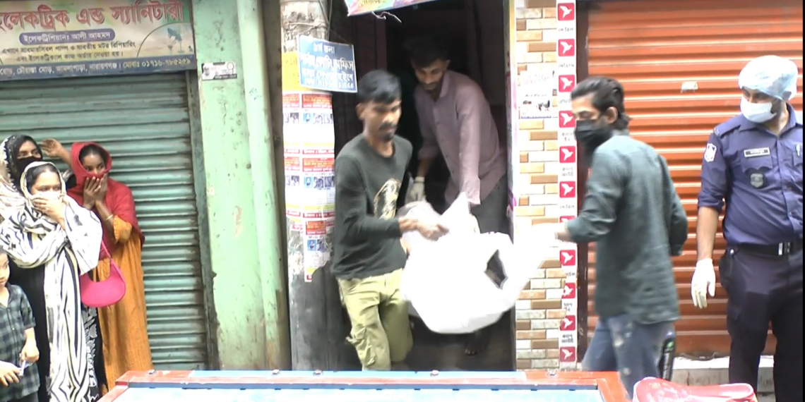 নারায়ণগঞ্জে পার্লারের ভেতর থেকে পার্লার মালিক ইতির মরদেহ উদ্ধার ॥ স্বামী আটক: Tnntv24