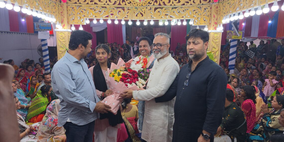 ধর্ম-বর্ণ নির্বিশেষে সকলকে নিয়ে একটি শান্তিপূর্ণ ও উন্নত রূপগঞ্জ গড়ে তুলবো—— গোলাম ফারুক খোকন: Tnntv24