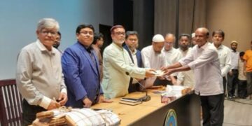 প্রধানমন্ত্রীর ঈদ বিশেষ অনুদান পেলো নারায়ণগঞ্জের পরিচ্ছন্নতাকর্মীরা। Tnntv24