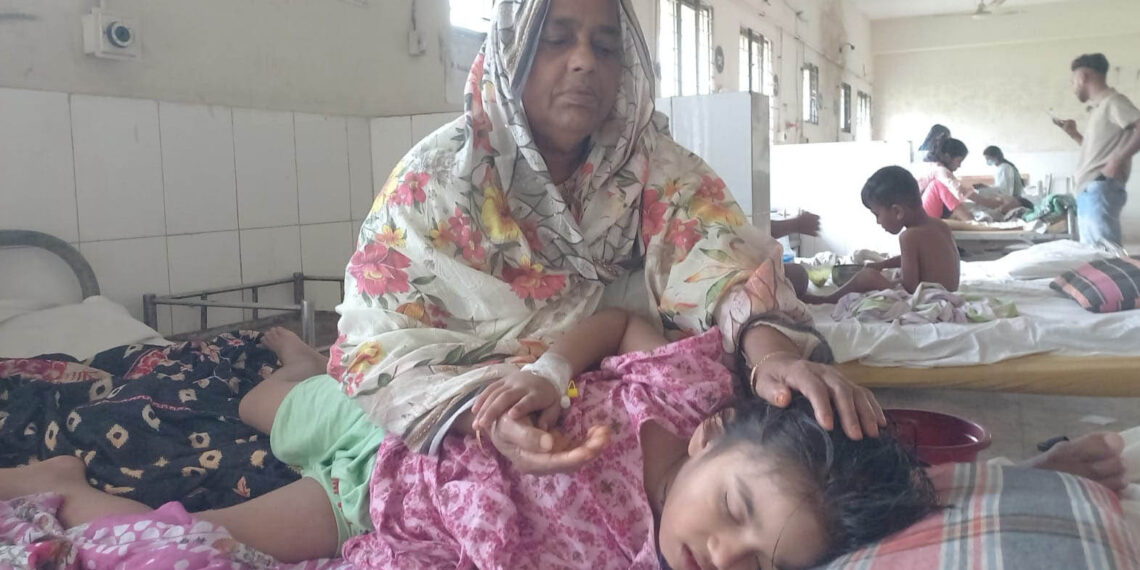 হামের প্রাদুর্ভাব বৃদ্ধি ॥ দুই শিশুর মৃত্যু রূপগঞ্জে হামের লক্ষণ নিয়ে হাসপাতালে ১৫ শিশু ভর্তি ।Tnntv24