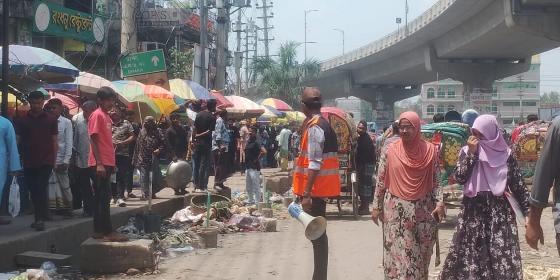 স্বেচ্ছাসেবীদের তৎপরতায় ঢাকা-সিলেট মহাসড়কের ভুলতা-গাউছিয়া ফুটপাত দখলমুক্ত,আইন-শৃঙ্খলা পরিস্থিতি নিয়ন্ত্রণে”:Tnntv24
