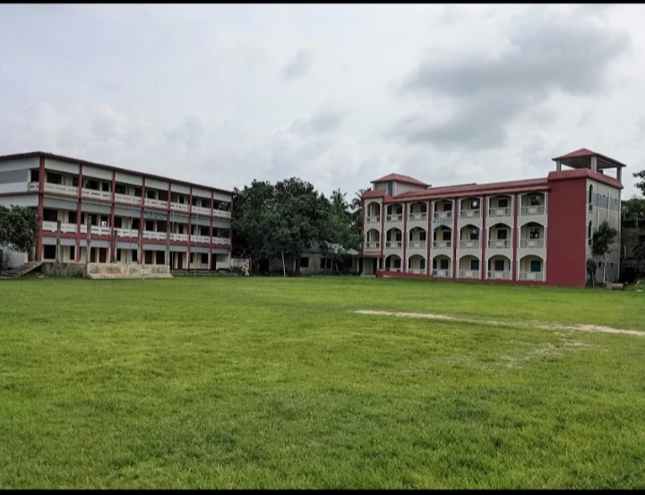 রূপগঞ্জে বিদ্যালয়ের ক্রীড়া প্রতিযোগিতার পুরস্কার বিতরণ অনুষ্ঠানে শিক্ষার্থীদের অশ্লীল নৃত্য!৩ কর্মদিবসের মধ্যে কারণ দর্শানোর নোটিশ:Tnntv24