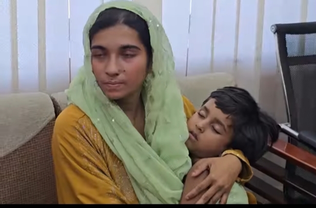 পূর্বাচলে অপহৃত শিশু মাইশাকে  গাইবান্ধায় উদ্ধার \ গ্রেফতার ২: Tnntv24.