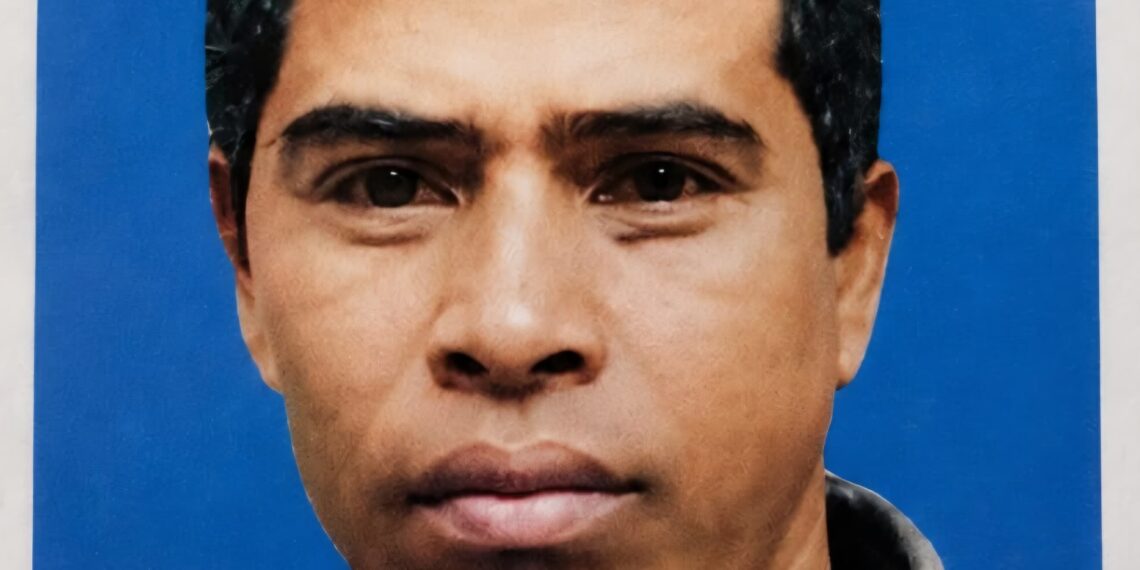 রূপগঞ্জে এনজিওর নামে প্রতারণা, মিথ্যা মামলায়  সব হারিয়ে নি:স্ব গ্রাহকেরা এনজিওর সভাপতি আতিকুল ইসলাম :Tnntv24